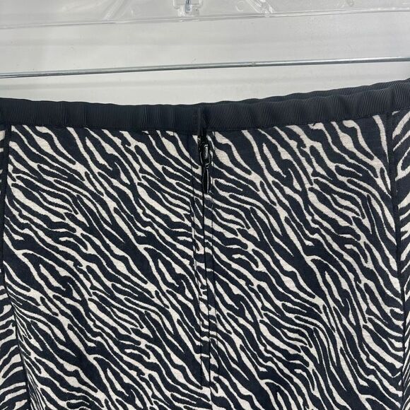 H&M Women's Pencil Skirt Straight Mini Animal Print Zip Black White zebra 6 - Picture 9 of 9